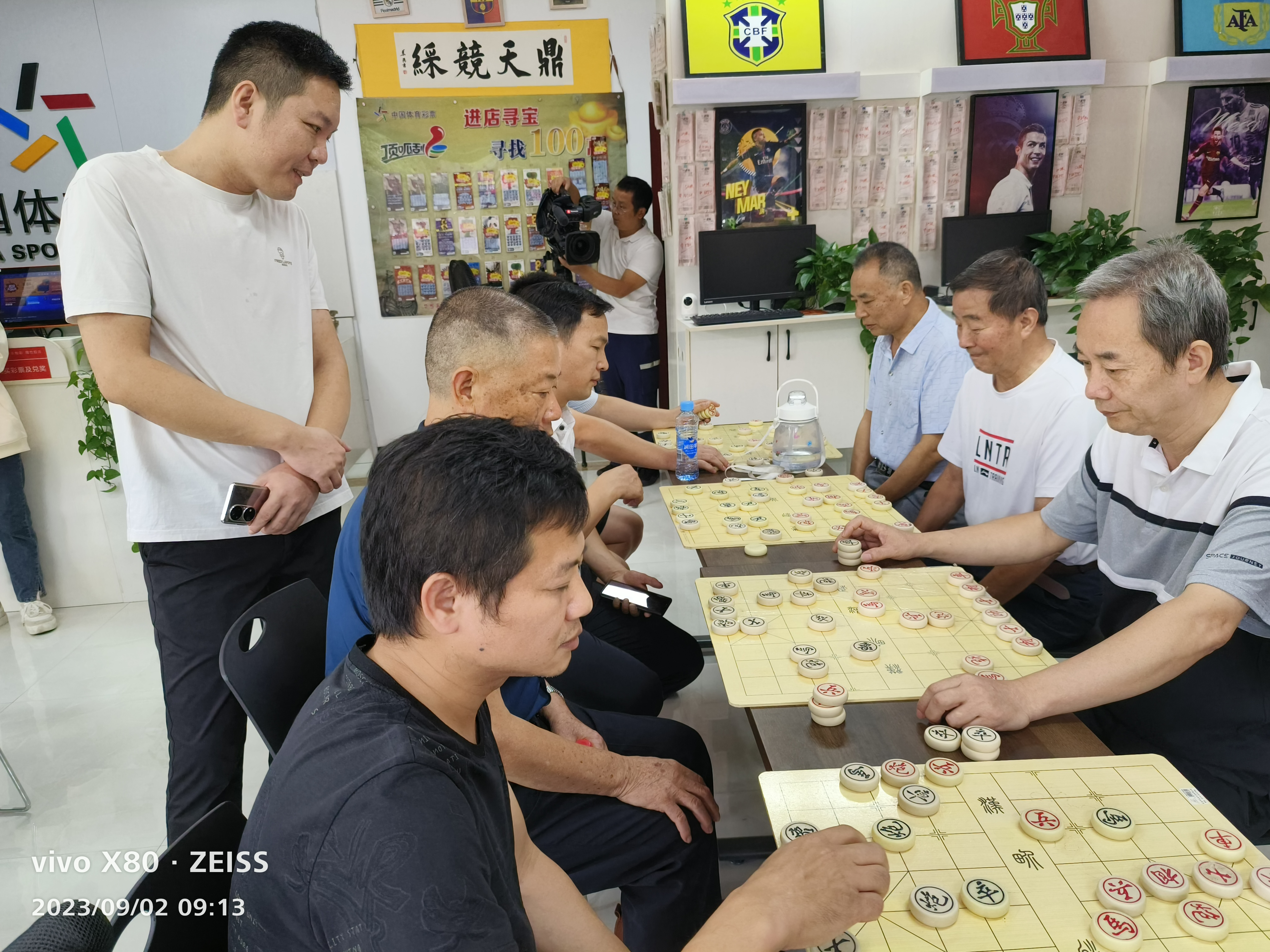 ce9a115f4ae6f245abd3acea9f82a4d.jpg