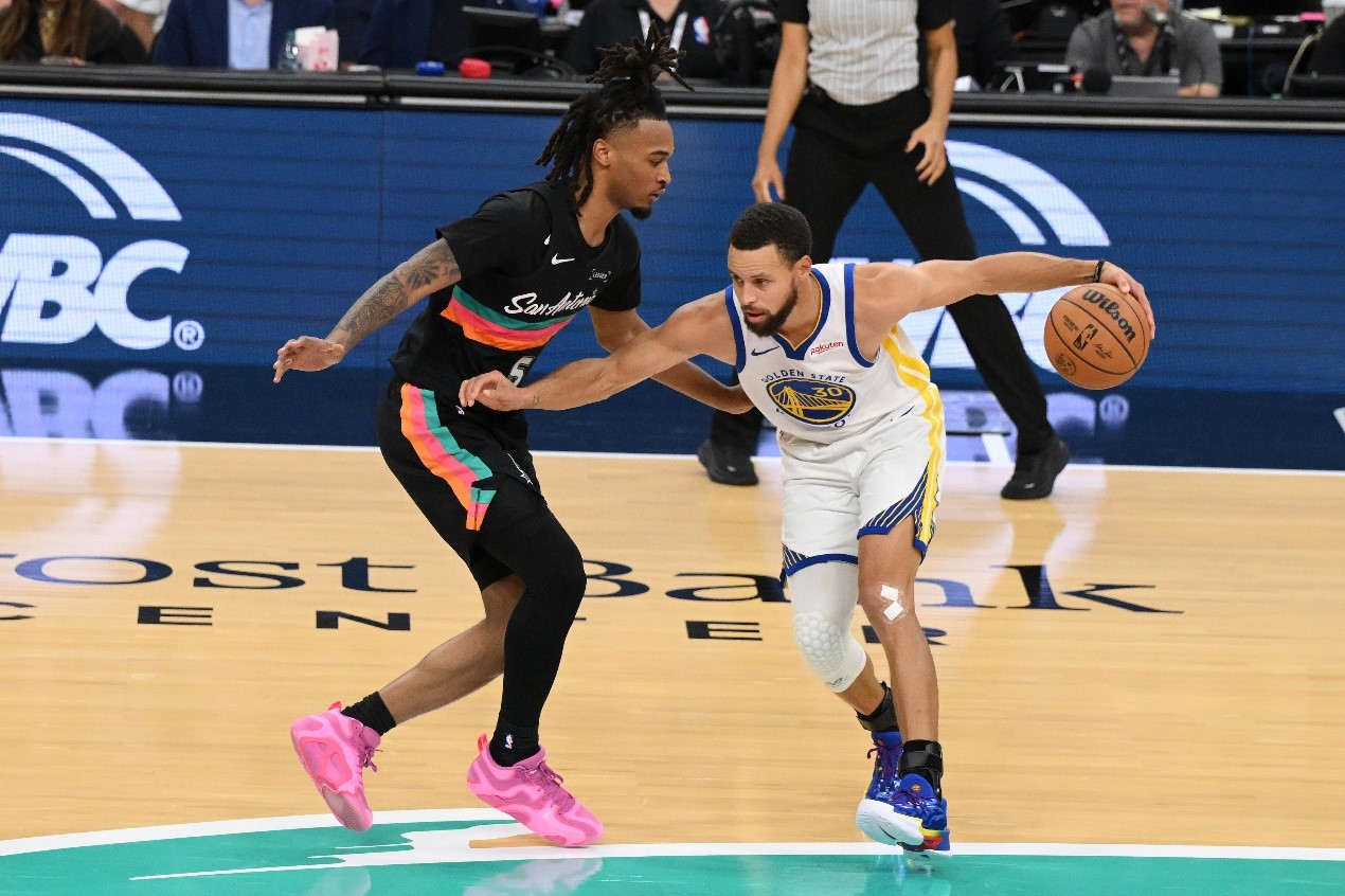 勇士.jpg 勇士.jpg